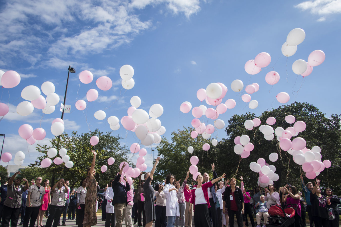 Balloon Release32 1366x911