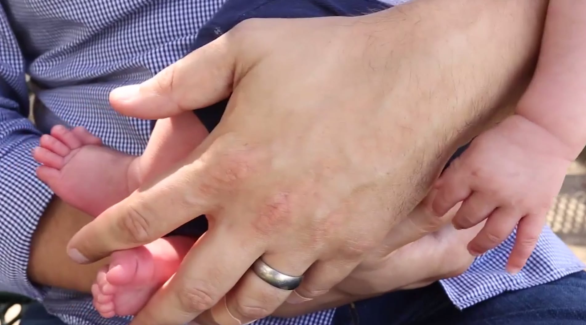 Explainer Video – Overview Video – Hand to Hold