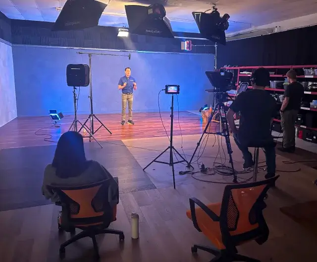 studio img (12)