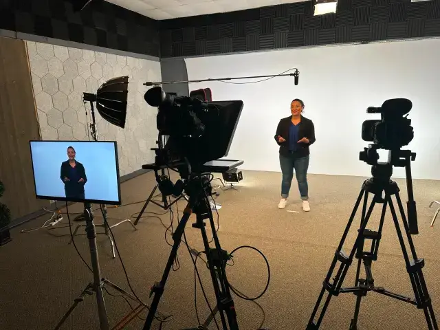 studio img (18)