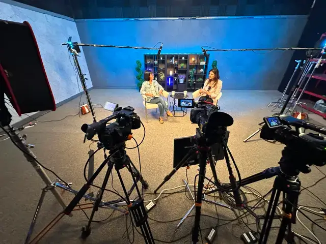 studio img (2)