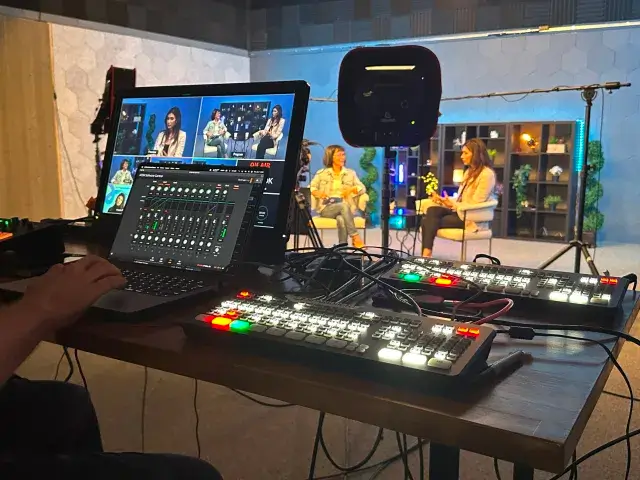 studio img (3)